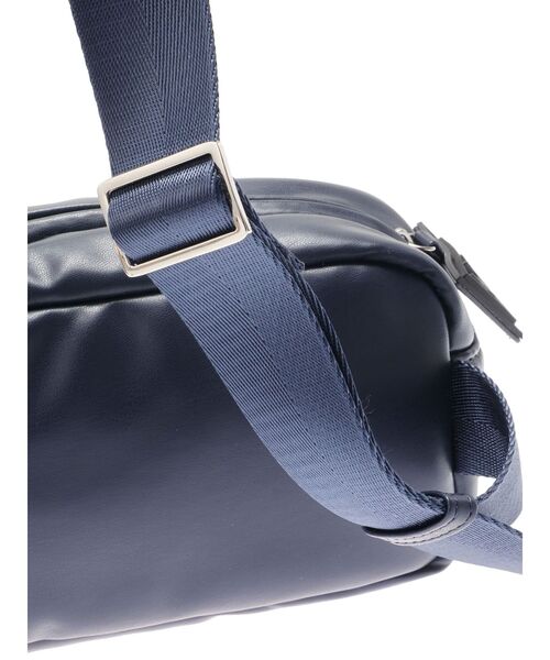 UN3D.(アンスリード)の「FAKE LEATHER PLUMP MINI BAG / フェイクレザープランプミニバッグ(ショルダーバッグ・レディース・ネイビー/ブラック・FREE)」の5枚目の写真