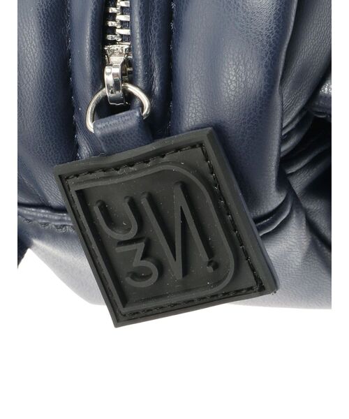 UN3D.(アンスリード)の「FAKE LEATHER PLUMP MINI BAG / フェイクレザープランプミニバッグ(ショルダーバッグ・レディース・ネイビー/ブラック・FREE)」の6枚目の写真
