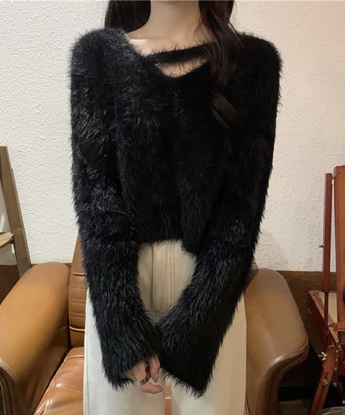Lace Ladies(レースレディース)の「Vネック シャギー フレアスリーブ ニット プルオーバー(ニット/セーター・レディース・ホワイト/ベージュ/パープル/ブラック・FREE)」の2枚目の写真
