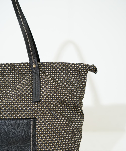 SAC'S BARJean（サックスバージーン）の「【VISONA/ヴィソナ】 HAND BAG M（ハンドバッグ・レディース・ブラック/ベージュ系その他・FREE）」の7枚目の写真
