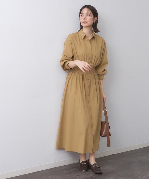 セール】シャーリングフィット＆フレアシャツワンピース【洗濯機洗い可