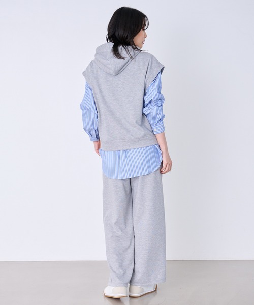 Arnold Palmer（アーノルドパーマー）の「パーカーベスト + シャツ レイヤードセット（アンサンブル・レディース・ブラック/杢グレー/グレイッシュベージュ・L/M/S）」の11枚目の写真