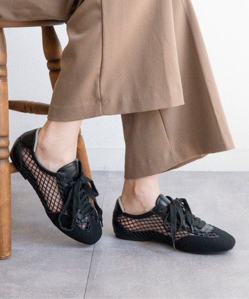 Fabby fabby（ファビィーファビィー）の「メッシュサッカーシューズ（スニーカー・レディース・オフホワイト/ブラック・SMALL/MEDIUM/LARGE）」の15枚目の写真