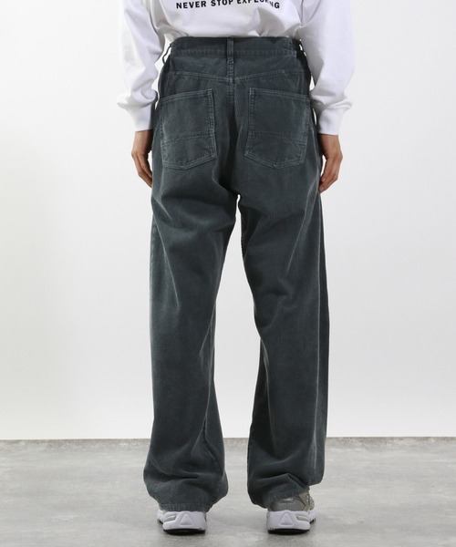 BAYFLOW(ベイフロー)の「コーデュロイワイドパンツ(その他パンツ・メンズ・グレイッシュベージュ/チャコールグレー・MEDIUM/LARGE)」の19枚目の写真