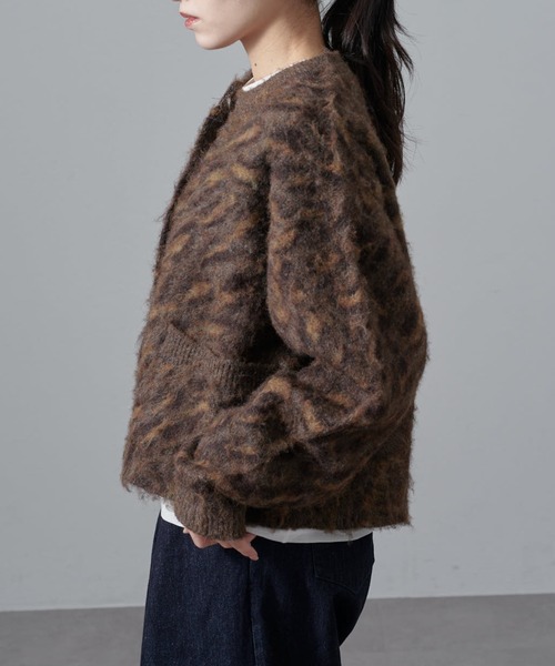 Lui's（ルイス）の「ヒョウ柄シャギージャケットカーディガン（カーディガン/ボレロ・レディース・ブラック/ブラウン・FREE）」の4枚目の写真