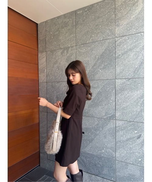 Her lip to(ハーリップトゥー)の「Bit Luxe Mini Dress(ワンピース・レディース・ブラウン系/ストライプ・S/M)」の14枚目の写真