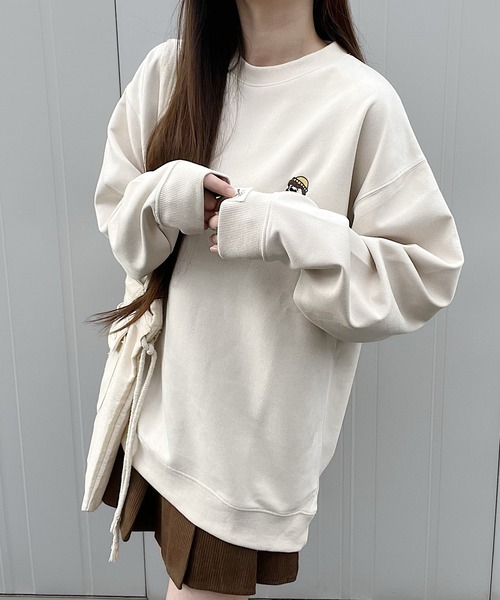 Nana(ナナ)の「オジー刺繍 ポンチスウェードスウェット(スウェット・レディース・アイボリー/チャコールグレー・FREE)」の12枚目の写真