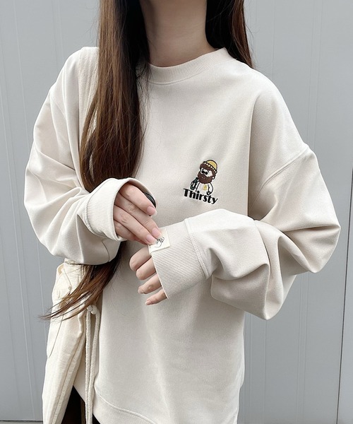 Nana(ナナ)の「オジー刺繍 ポンチスウェードスウェット(スウェット・レディース・アイボリー/チャコールグレー・FREE)」の13枚目の写真