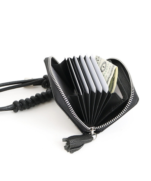 perche（ペルケ）の「ペルケ perche / マルチスタッズジャバラチャームウォレットショルダー（財布・レディース・ブラック/シルバー/グレー/ゴールド・FREE）」の8枚目の写真