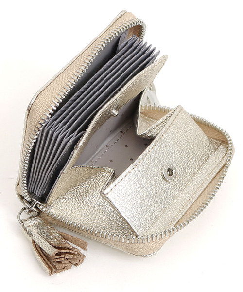 ペルケ perche / マルチスタッズジャバラチャームウォレットショルダー