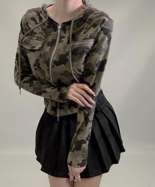 FOLLOWIN（フォロウィン）の「２color /ストリートカモフラダブルジップパーカー（パーカー・レディース・カーキ/グレー・FREE）」の17枚目の写真