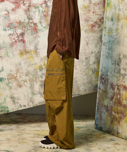 MAISON SPECIAL（メゾンスペシャル）の「《UNISEX》Big Pocket Wide Pants/ビッグポケットワイドパンツ【MAISON SPECIAL/メゾンスペシャル】■セットアップ対応■（カーゴパンツ・メンズ・ネイビー/キャメル/ブラウン/カーキ・0/2/1）」の21枚目の写真