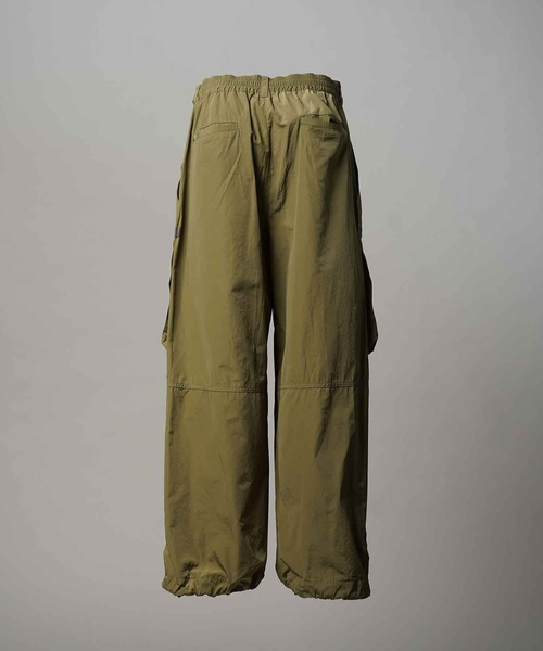 MAISON SPECIAL（メゾンスペシャル）の「《UNISEX》Big Pocket Wide Pants/ビッグポケットワイドパンツ【MAISON SPECIAL/メゾンスペシャル】■セットアップ対応■（カーゴパンツ・メンズ・ネイビー/キャメル/ブラウン/カーキ・0/2/1）」の13枚目の写真