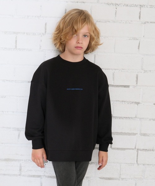 GLOBAL WORK（グローバルワーク）の「ヘビロテスウェットプリント長袖/579709（スウェット・キッズ・ライトグレー/ミント/ピンク/グリーン/チャコールグレー/ブルー/ブラック/グレイッシュベージュ/ダークグレー/ブルー系その他4・130cm/140cm/150cm/160cm）」の2枚目の写真