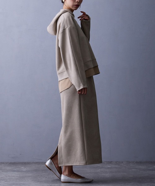 NICOLE white（ニコルホワイト）の「【セットアップ】フードプルオーバー×ロングスカート（ワンピース・レディース・チャコール/グレー・FREE）」の8枚目の写真