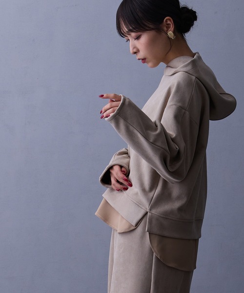 NICOLE white（ニコルホワイト）の「【セットアップ】フードプルオーバー×ロングスカート（ワンピース・レディース・チャコール/グレー・FREE）」の3枚目の写真