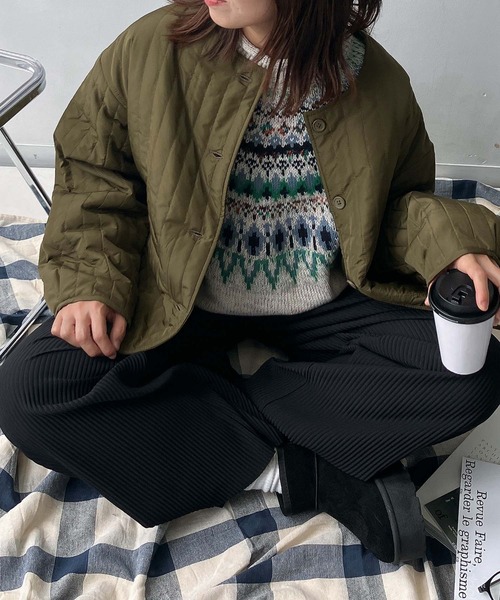 AS KNOW AS plus（アズノゥアズプラス）の「♪ノーカラーキルティングジャケット（ノーカラージャケット・レディース・ブラック/カーキ/アイボリー・FREE）」の18枚目の写真