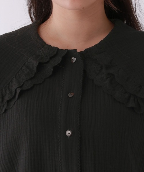 repipi armario（レピピ アルマリオ）の「【girly line】BIGエリブラウス（シャツ/ブラウス・キッズ・サックスブルー/ブラック/オフホワイト・LARGE/MEDIUM/SMALL）」の14枚目の写真