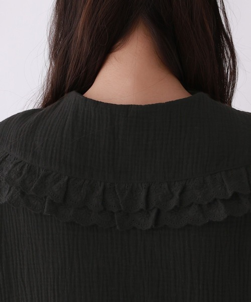 repipi armario（レピピ アルマリオ）の「【girly line】BIGエリブラウス（シャツ/ブラウス・キッズ・サックスブルー/ブラック/オフホワイト・LARGE/MEDIUM/SMALL）」の17枚目の写真