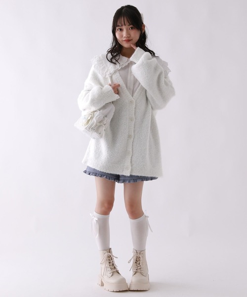 repipi armario（レピピ アルマリオ）の「【girly line】BIGエリブラウス（シャツ/ブラウス・キッズ・サックスブルー/ブラック/オフホワイト・LARGE/MEDIUM/SMALL）」の4枚目の写真