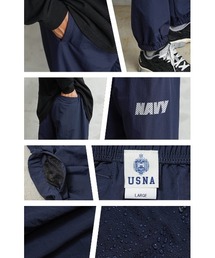 WAIPER.inc（ワイパーインク）の「USNA オフィシャルライセンス