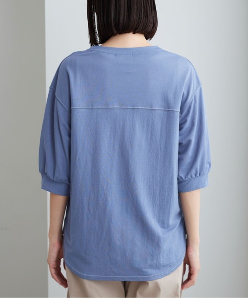 BELLUNA PLUS(ベルーナ)の「配色ステッチデザインプルオーバー(Tシャツ/カットソー・レディース・ベージュ/ブルー・LARGE/MEDIUM/X-LARGE)」の17枚目の写真