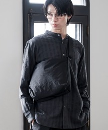 kuros'（クロス）の「【kuros’オリジナル】ふかふか塩縮ナイロンミニショルダーバッグ 豊岡製（ショルダーバッグ）」