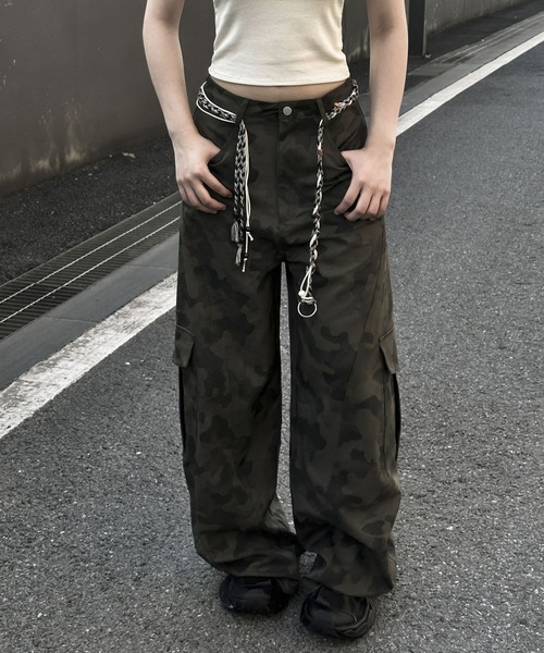 VEILA(ヴェイラ)の「カモフラージュワイドカーゴパンツ(カーゴパンツ・レディース・カーキ・S/M/L)」の10枚目の写真