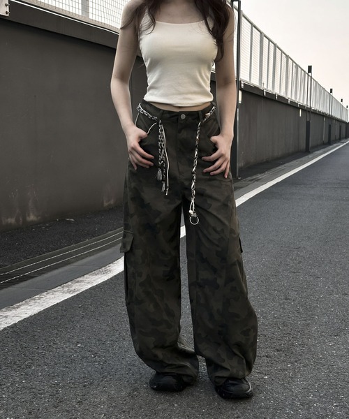 VEILA(ヴェイラ)の「カモフラージュワイドカーゴパンツ(カーゴパンツ・レディース・カーキ・S/M/L)」の14枚目の写真