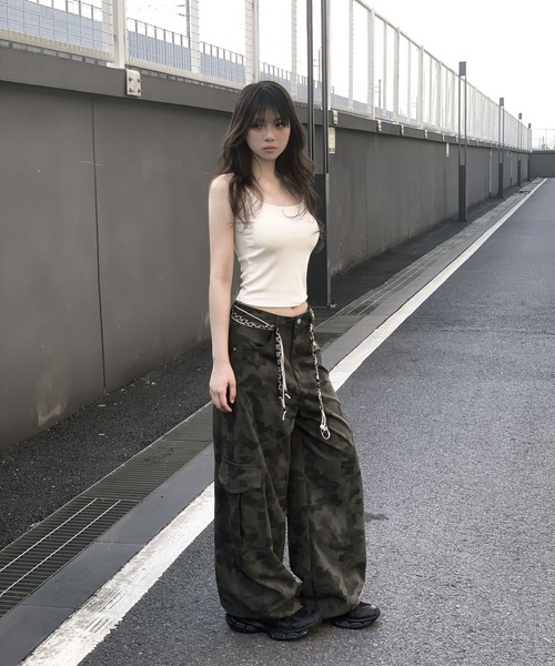 VEILA(ヴェイラ)の「カモフラージュワイドカーゴパンツ(カーゴパンツ・レディース・カーキ・S/M/L)」の15枚目の写真