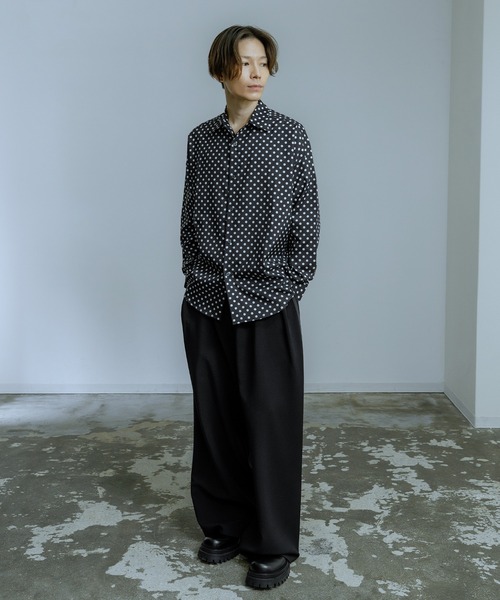 improves（インプローブス）の「ドットパターン オーバーサイズ 長袖 レギュラーシャツ（シャツ/ブラウス・メンズ・ブラック/ブラック系・X-LARGE/LARGE/MEDIUM/SMALL）」の7枚目の写真