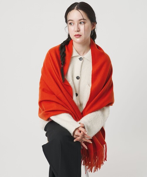 BEAUTY&YOUTH UNITED ARROWS(ビューティーアンドユースユナイテッドアローズ)の「ソフト ソリッド ストール(ストール/ショール・レディース・ベージュ/レッド/オフホワイト/グレー系・FREE)」の12枚目の写真