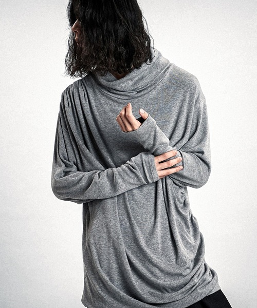 NO ID.(ノーアイディ)の「【NO ID.】Volume-Neck Gather Drape Pullover / ボリューム ネック ギャザー ドレープ プルオーバー(ニット/セーター・メンズ・ブラック/グレー/ホワイト・ONE SIZE)」の3枚目の写真