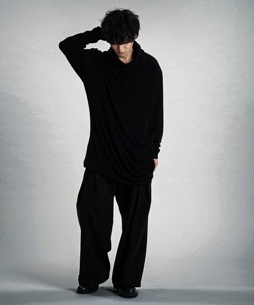 NO ID.(ノーアイディ)の「【NO ID.】Volume-Neck Gather Drape Pullover / ボリューム ネック ギャザー ドレープ プルオーバー(ニット/セーター・メンズ・ブラック/グレー/ホワイト・ONE SIZE)」の12枚目の写真