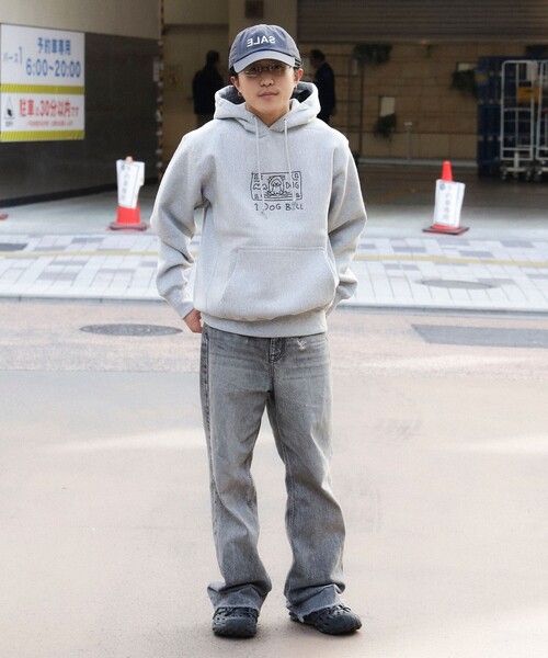 TOKYO CULTUART by BEAMS(トウキョウカルチャートバイビームス)の「matsui / BILL Hoodie(スウェット・レディース・グレー/ネイビー・MEDIUM/LARGE/X-LARGE)」の3枚目の写真