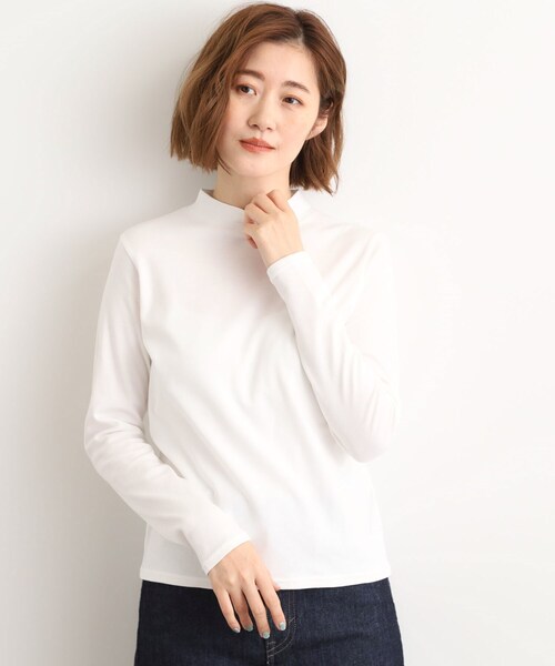 grove（グローブ）の「【吸湿発熱】秋冬のレイヤードを格上げ　コットンハイネックプルオーバー（Tシャツ/カットソー・レディース・ダークグレー/ブラック/オフホワイト・02/03/01/05/04）」の2枚目の写真