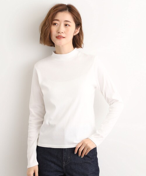 grove（グローブ）の「【吸湿発熱】秋冬のレイヤードを格上げ　コットンハイネックプルオーバー（Tシャツ/カットソー・レディース・ダークグレー/ブラック/オフホワイト・02/03/01/05/04）」の5枚目の写真