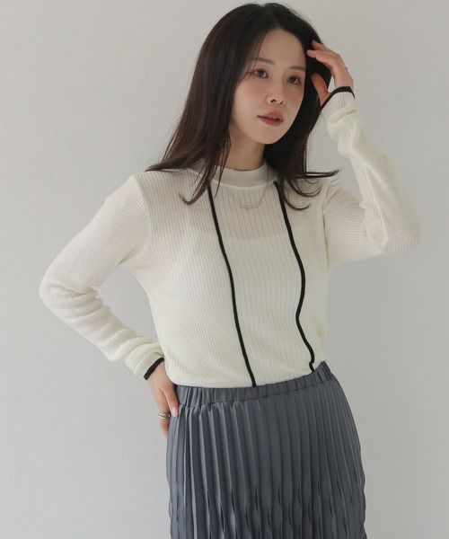 HER CLOSET（ハークローゼット）の「【HER CLOSET】バイカラーハイゲージリブニットプルオーバー BI-COLOR HIGH GAUGE KNIT RIB KNIT PULLOVER（ニット/セーター・レディース・ネイビー/ブラック/ライトブルー/オフホワイト・M）」の2枚目の写真