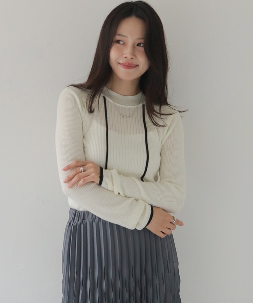 HER CLOSET（ハークローゼット）の「【HER CLOSET】バイカラーハイゲージリブニットプルオーバー BI-COLOR HIGH GAUGE KNIT RIB KNIT PULLOVER（ニット/セーター・レディース・ネイビー/ブラック/ライトブルー/オフホワイト・M）」の21枚目の写真