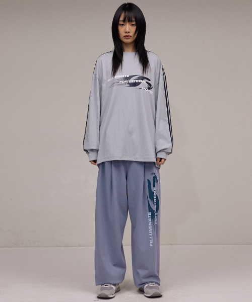 F.ILLUMINATE(フィルミネイト)の「モディファイシンボルロゴロングスリーブ-グレー(Tシャツ/カットソー・レディース・その他・MEDIUM/LARGE)」の4枚目の写真