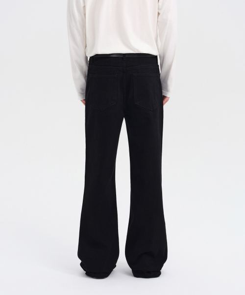 MUSINSA STANDARD（ムシンサスタンダード）の「ルーズフレアデニムパンツ[ブラック]（デニムパンツ・メンズ・その他・40/31/33/26/27/28/29/38/42/36/34/32/30）」の8枚目の写真
