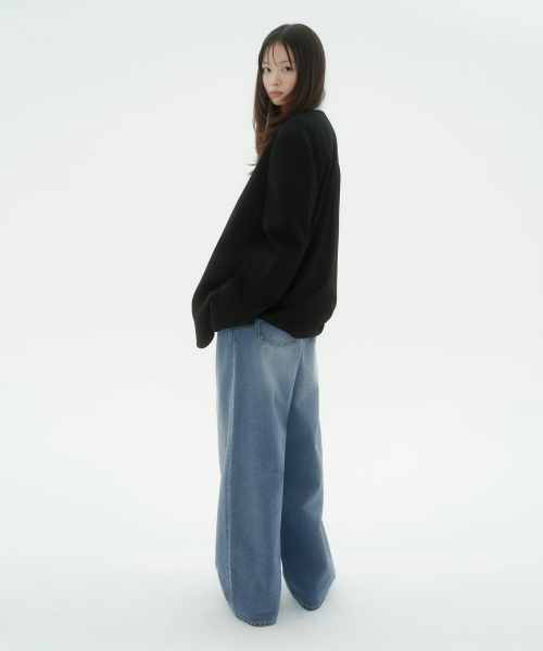 MUSINSA STANDARD WOMAN（ムシンサスタンダードウーマン）の「ウィメンズディープタックエクストラワイドデニムパンツ[ライトインディゴ]（デニムパンツ・レディース・その他・30/24/25/26/27/28/29）」の5枚目の写真