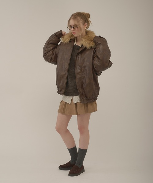 hazyl(ヘイジル)の「embossing fur blouson / エンボスファー付きブルゾン(ブルゾン・レディース・ダークブラウン/ブラウン系その他/ブラック・フリー)」の9枚目の写真