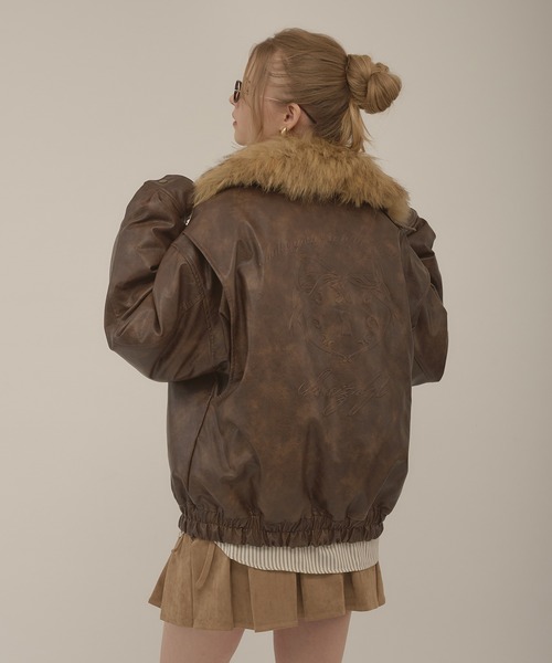 hazyl(ヘイジル)の「embossing fur blouson / エンボスファー付きブルゾン(ブルゾン・レディース・ダークブラウン/ブラウン系その他/ブラック・フリー)」の7枚目の写真