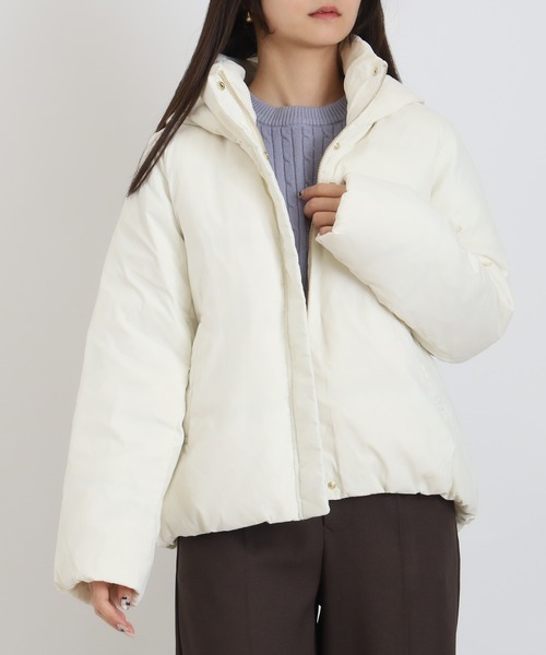 TRUDEA(トルディア)の「フーデットダウンジャケット(ダウンジャケット/コート・レディース・ベージュ/ブラック・LARGE/MEDIUM)」の1枚目の写真