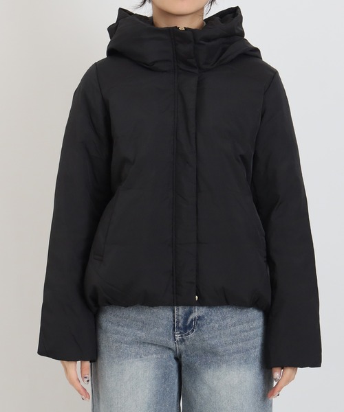 TRUDEA(トルディア)の「フーデットダウンジャケット(ダウンジャケット/コート・レディース・ベージュ/ブラック・LARGE/MEDIUM)」の9枚目の写真