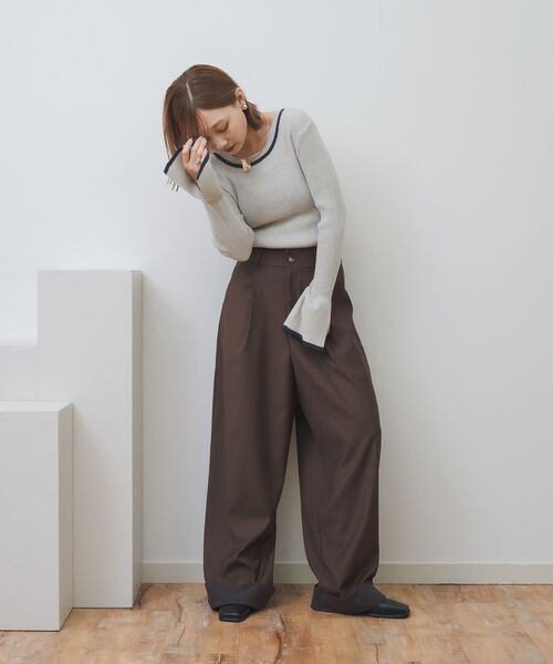 kivi（キヴィ）の「ロールアップタックパンツ（その他パンツ・レディース・ダークブルー/ブラウン・LARGE/MEDIUM）」の8枚目の写真