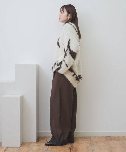 kivi（キヴィ）の「ロールアップタックパンツ（その他パンツ・レディース・ダークブルー/ブラウン・LARGE/MEDIUM）」の13枚目の写真