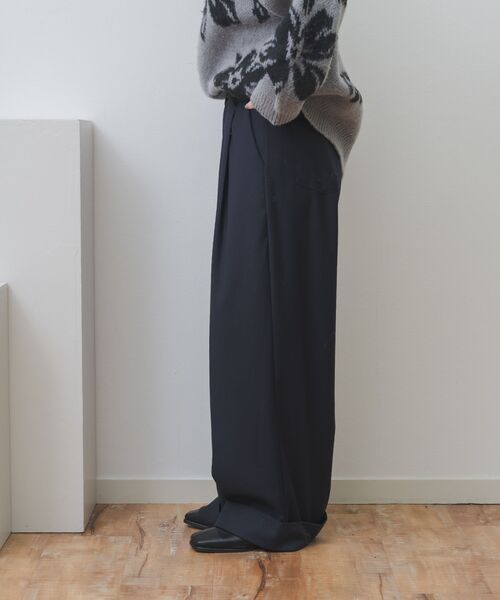 kivi（キヴィ）の「ロールアップタックパンツ（その他パンツ・レディース・ダークブルー/ブラウン・LARGE/MEDIUM）」の18枚目の写真