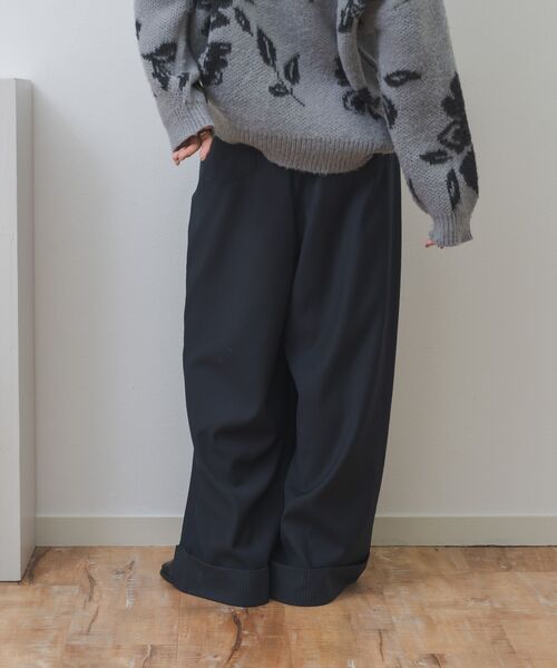 kivi（キヴィ）の「ロールアップタックパンツ（その他パンツ・レディース・ダークブルー/ブラウン・LARGE/MEDIUM）」の19枚目の写真